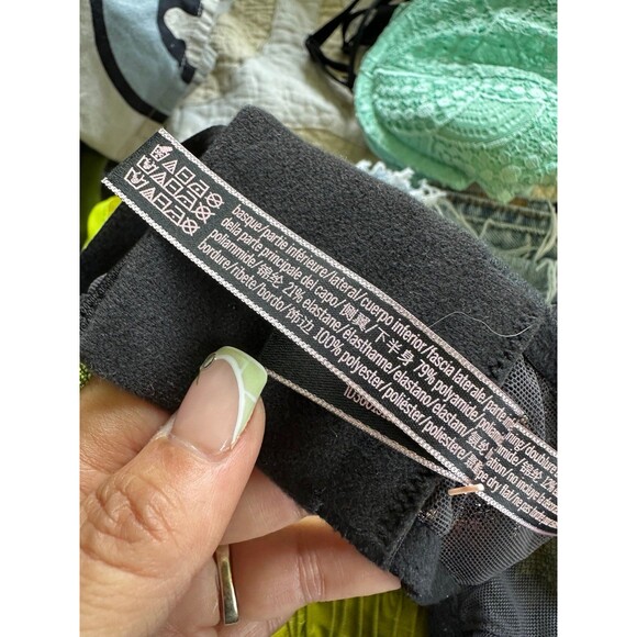 NWOT Victoria's Secret Very Sexy Lace Unlined Halter Wired Bralette 34D - Picture 6 of 6